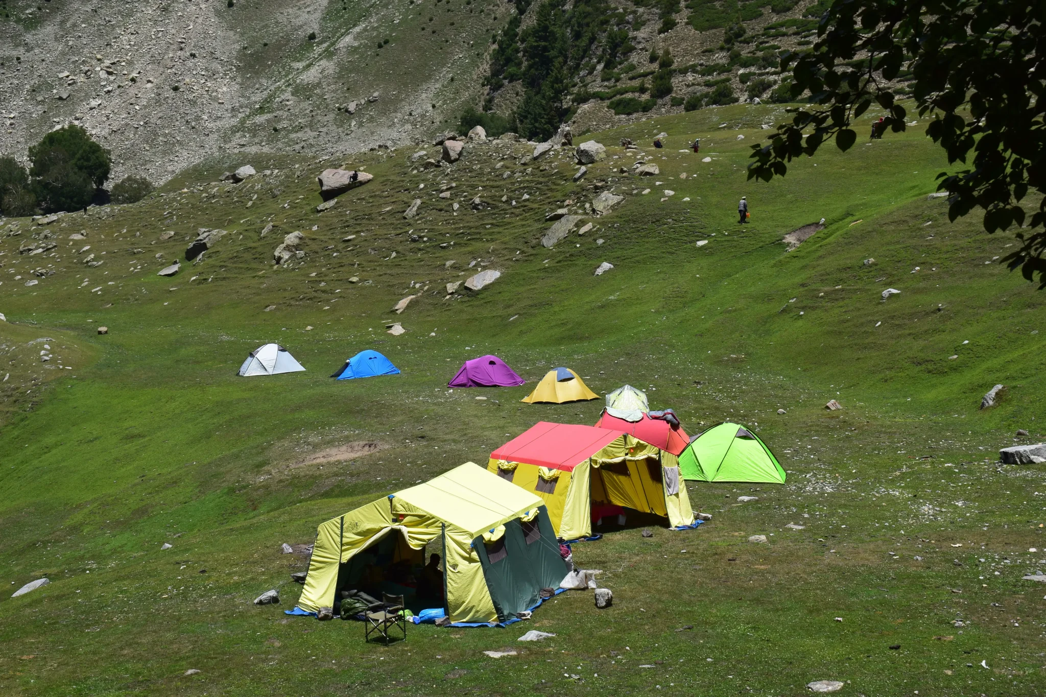 imgi_36_Chutral-Over-Shahjinali-Pass-3
