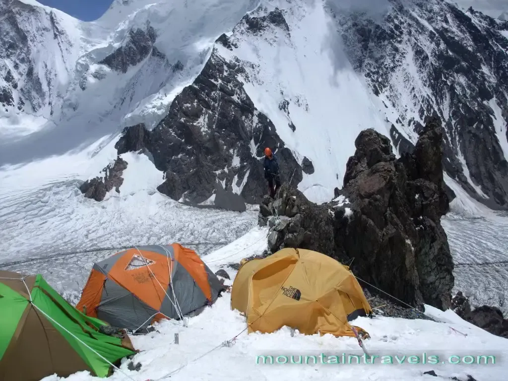 imgi_38_Spantik-(Golden-Peak)-Expedition4