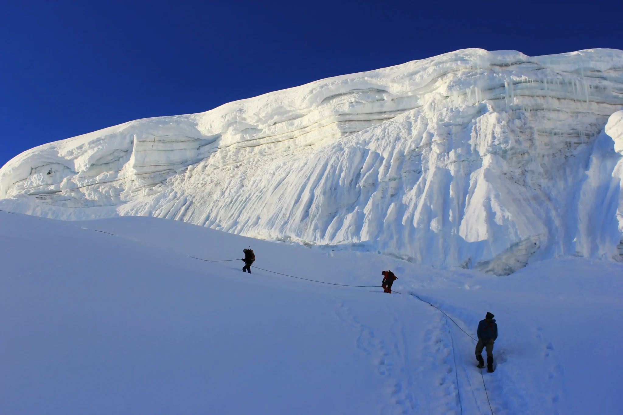 imgi_53_Spantik-(Golden-Peak)-Expedition6