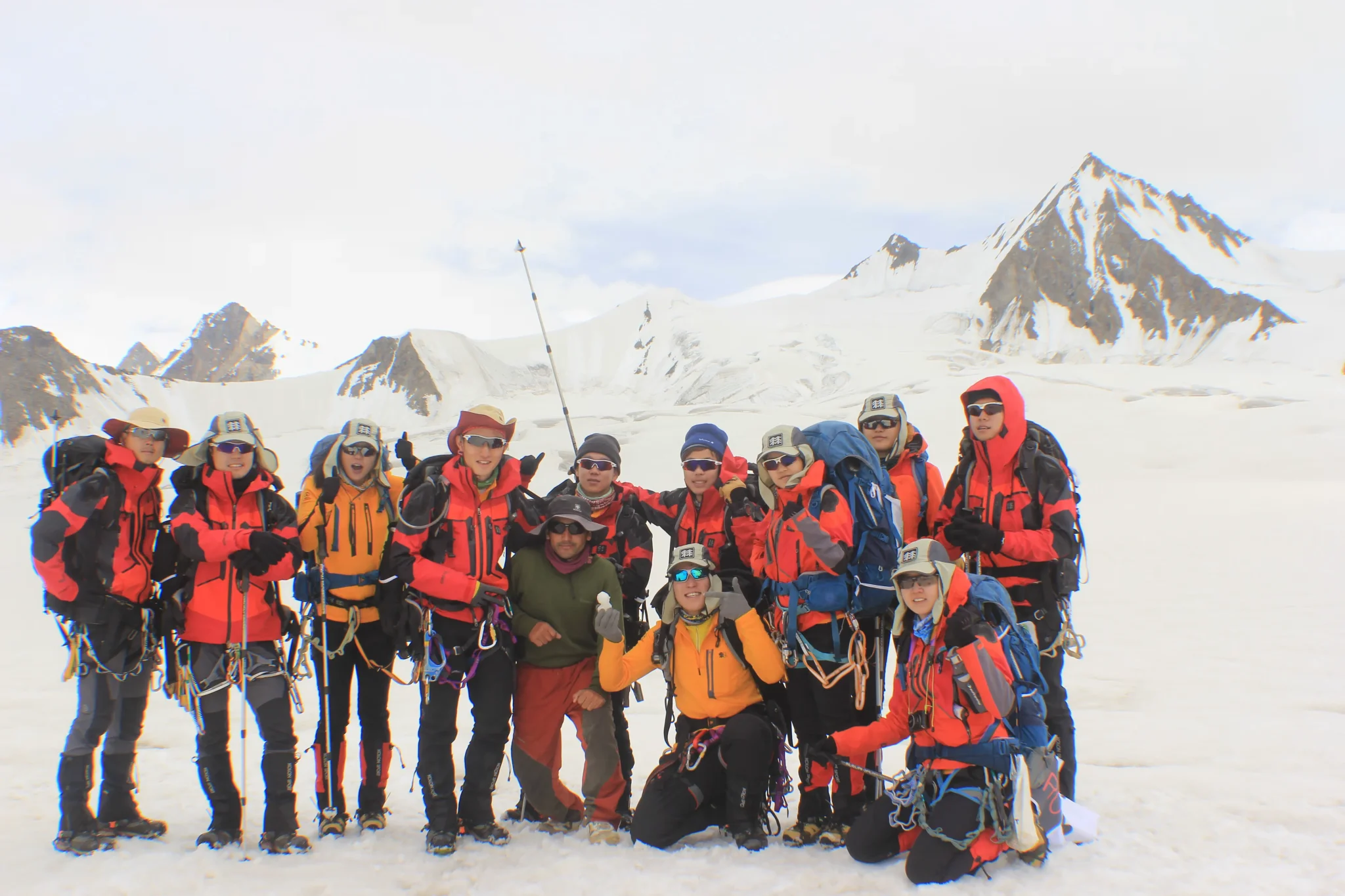 imgi_63_Snow-Lake-Biafo-Hisper-Pass-6