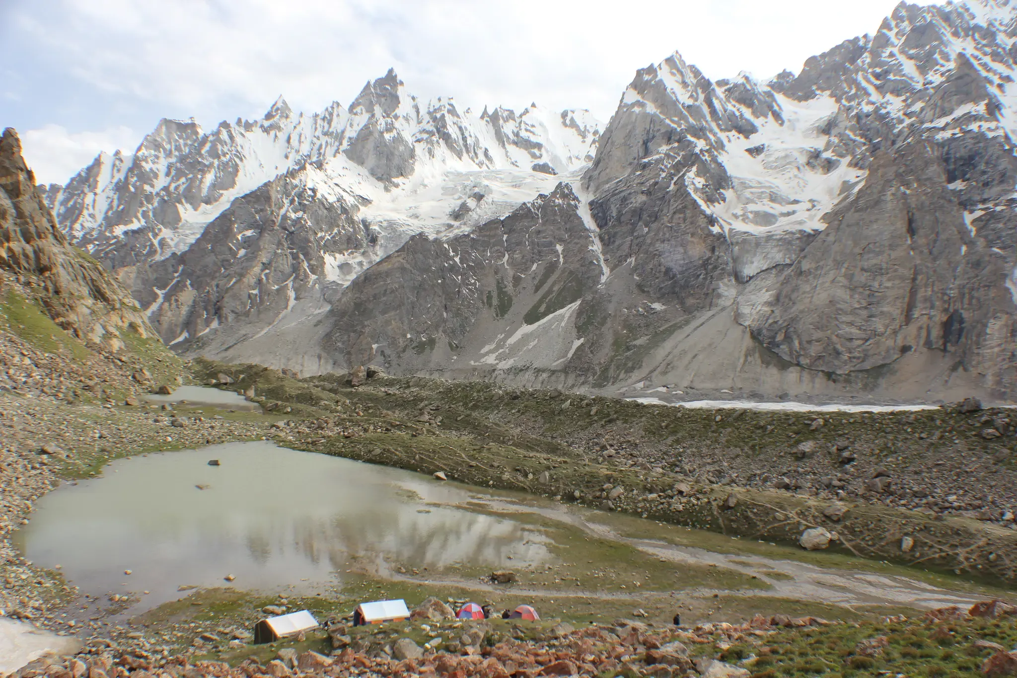 imgi_64_laila-peak6